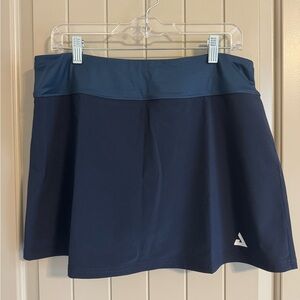 (NWOT) Joola women’s skort